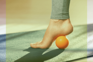 Fußmuskulatur stärken: Training mit Ball für besseres Laufen